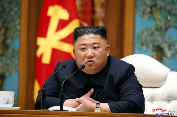 Coreia do Norte está preparando irmã de Kim Jong-un para sucedê-lo, noticia mídia - Sputnik Brasil