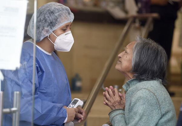 México chega a 35 mil casos registrados de COVID-19 e quase 3,5 mil mortes - Sputnik Brasil