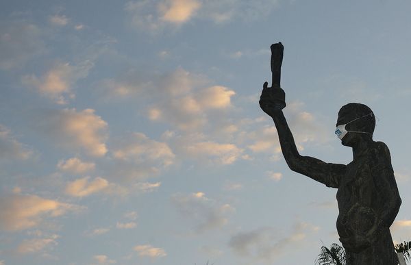 Uso de máscaras se torna obrigatório no Rio de Janeiro - Sputnik Brasil