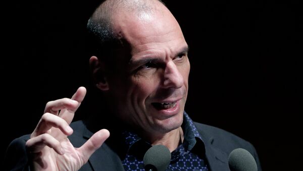 Yanis Varoufakis, então ministro da Economia grego, em conferência em Atenas, 19 de maio de 2015 - Sputnik Brasil