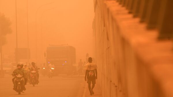 Tempestade de areia em meio à pandemia do coronavírus em Ouagadougou, Burkina Faso, 15 de abril de 2020 (imagem referencial) - Sputnik Brasil