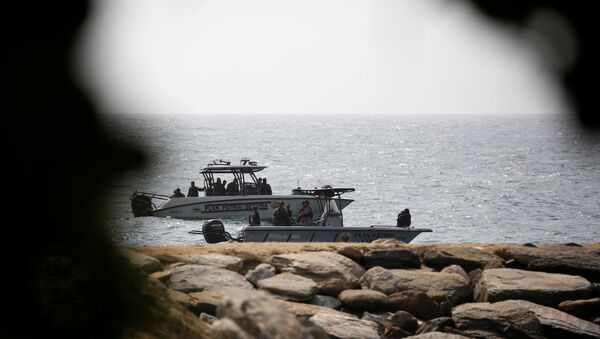 Barcos das forças de segurança venezuelanas - Sputnik Brasil