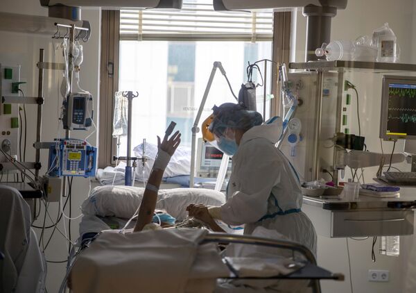 Estudo revela grupo sanguíneo mais resistente ao coronavírus Estudo revela grupo sanguíneo mais resistente ao coronavírus - Sputnik Brasil