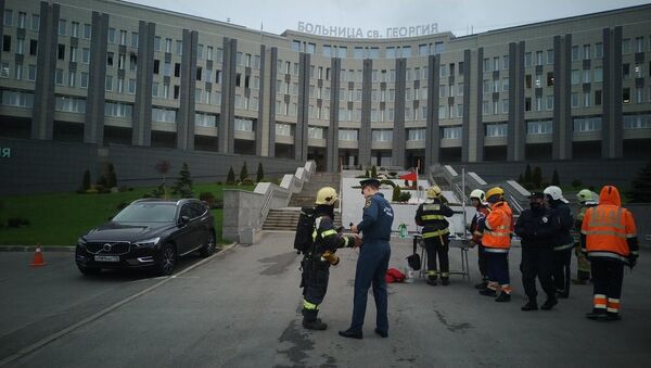 Bombeiros no Hospital St. George em São Petersburgo, Rússia - Sputnik Brasil