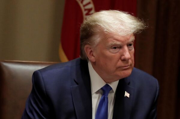 China considera retaliação contra sanções de projeto de lei dos EUA pela pandemia, noticia mídia - Sputnik Brasil