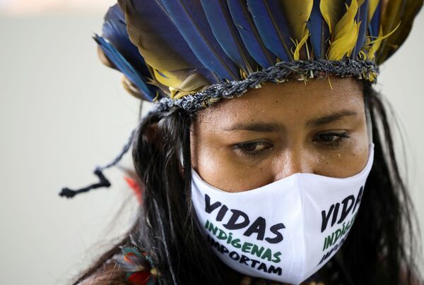 Trump e Bolsonaro usam pandemia de COVID-19 para fazer política, diz Samper - Sputnik Brasil