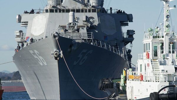 Navio de guerra americano USS John S. McCain (foto de arquivo) - Sputnik Brasil