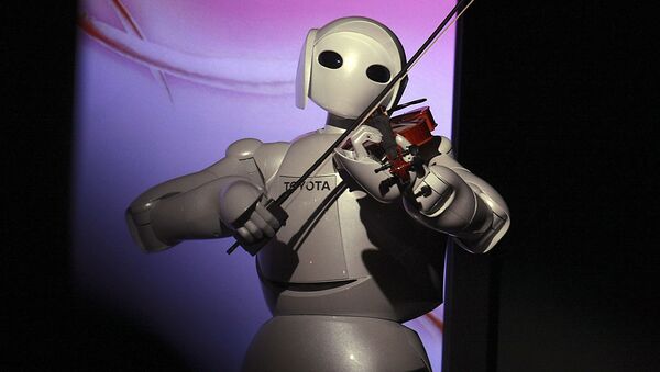 Robô The Partner toca violino. - Sputnik Brasil