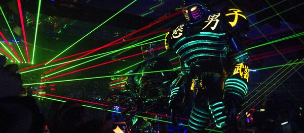 Restaurante de robôs em Tóquio. - Sputnik Brasil