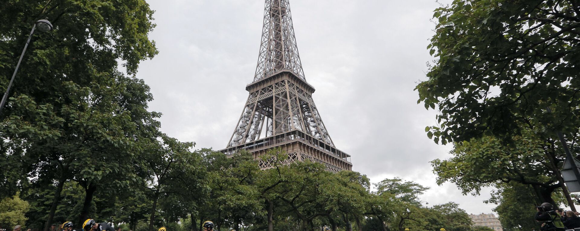 Torre Eiffel, em Paris (foto de arquivo) - Sputnik Brasil, 1920, 27.07.2024