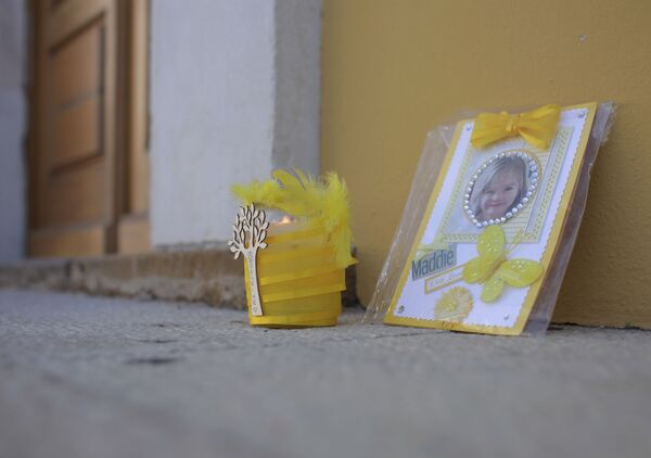 Caso Madeleine McCann: policiais de 3 países identificam novo suspeito do sumiço em Portugal - Sputnik Brasil