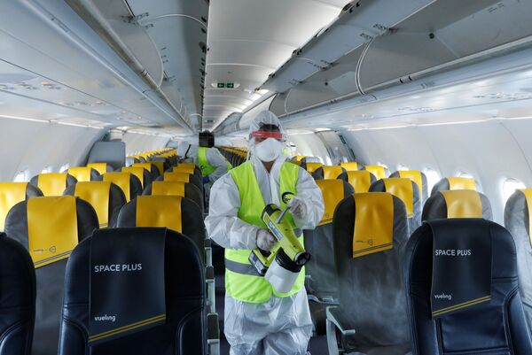 Brasileiros e russos na mira: UE pretende barrar não só americanos devido à pandemia, segundo NYT - Sputnik Brasil