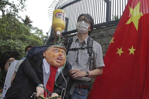 Antagonismo entre China e EUA pode levar ao declínio financeiro de Hong Kong? Antagonismo entre China e EUA pode levar ao declínio financeiro de Hong Kong? - Sputnik Brasil