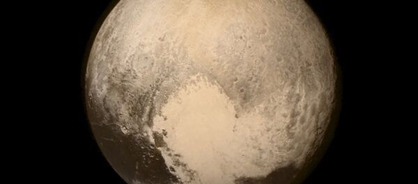 Sonda New Horizons da Nasa registra imagens do Plutão - Sputnik Brasil