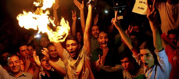 Teerã comemora acordo nuclear - Sputnik Brasil