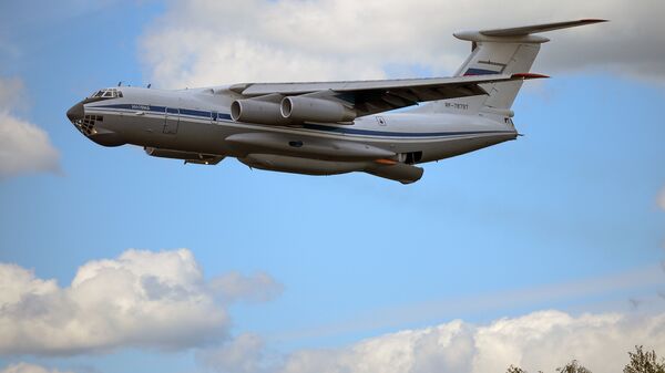 Avião militar russo Il-76 (foto de arquivo) - Sputnik Brasil