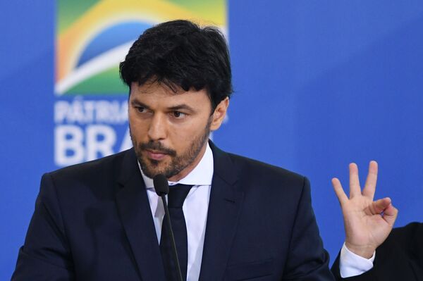 Governo recebe projeto que pode privatizar os Correios em 2021 - Sputnik Brasil