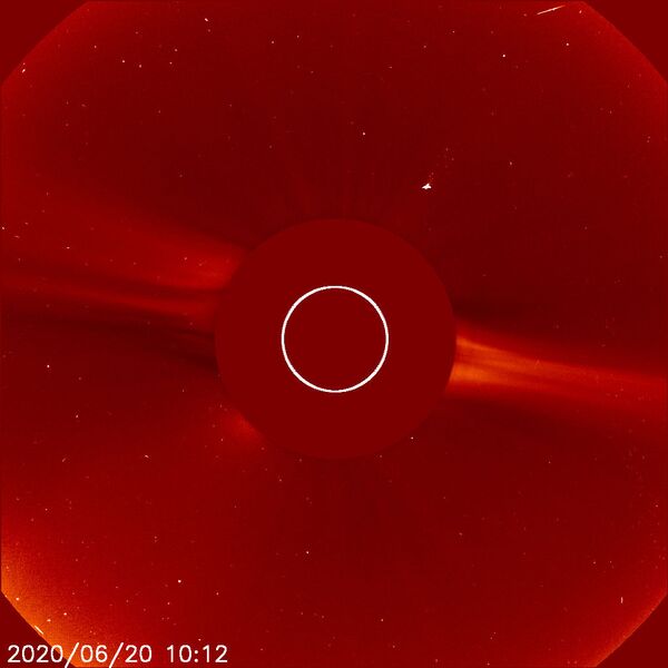 Alienígenas estão coletando partículas do Sol, garante ufólogo (FOTOS) - Sputnik Brasil