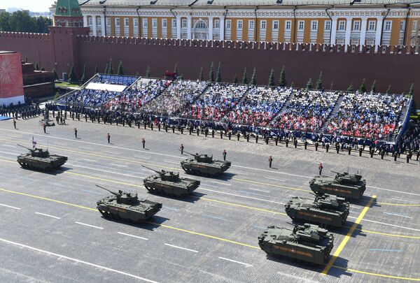 Especialista: Parada da Vitória 'majestosa e poderosa' mostrou força das novas armas russas (FOTOS) - Sputnik Brasil