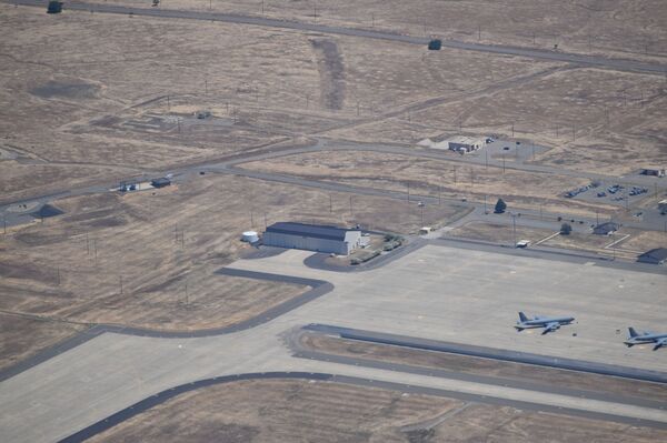 Base aérea dos EUA passa por modernização para 'abrigar' novo drone RQ-180 (FOTOS) - Sputnik Brasil