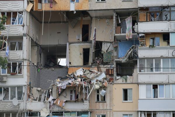 Imagem de prédio após explosão de gás em prédio de Kiev, na Ucrânia - Sputnik Brasil