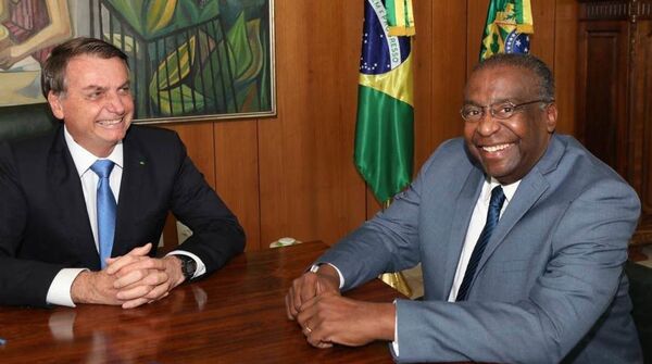 Bolsonaro desiste de nomear Feder para o Ministério da Educação, diz site  - Sputnik Brasil