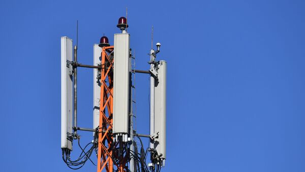 Torre de rede de telefonia celular - Sputnik Brasil