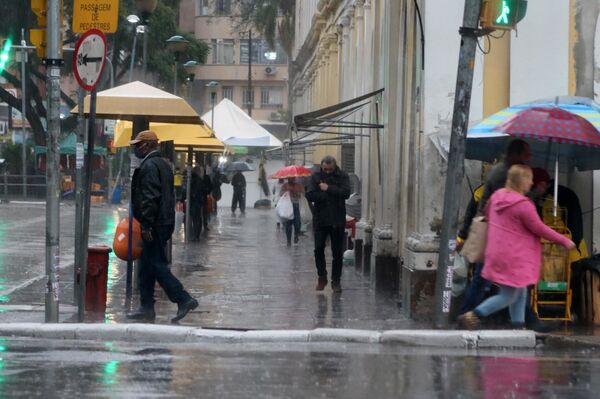 Manhã com Sputnik Brasil: destaques desta quarta-feira, 1° de julho Manhã com Sputnik Brasil: destaques desta quarta-feira, 1° de julho - Sputnik Brasil