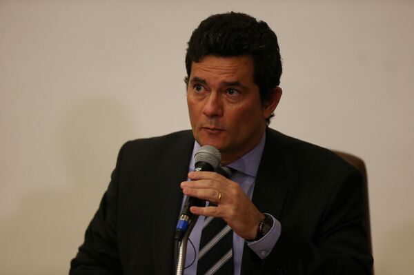 STF deixa Lula acessar mensagens trocadas entre Moro e Deltan obtidas por hackers - Sputnik Brasil