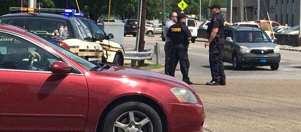 Polícia bloqueia ruas próximas aos locais dos ataques em Chattanooga - Sputnik Brasil