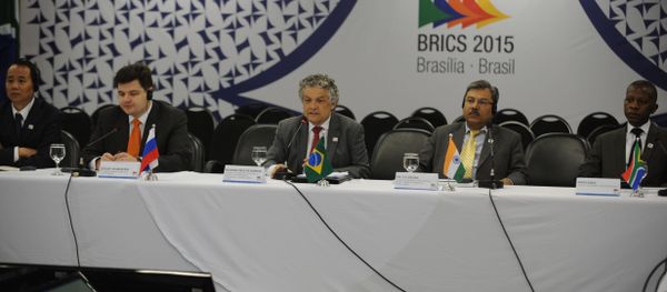 Reunião de Ministros Responsáveis por Assuntos Populacionais dos BRICS Reunião de Ministros Responsáveis por Assuntos Populacionais dos BRICS - Sputnik Brasil