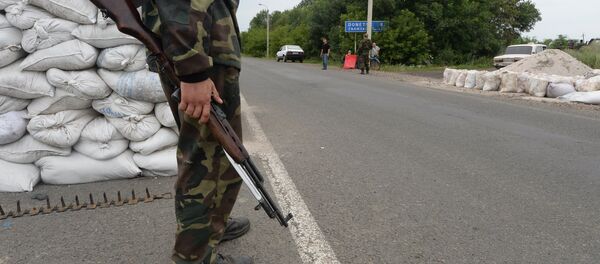 Posto de checagem em Debaltsevo, na região de Donetsk Posto de checagem em Debaltsevo, na região de Donetsk - Sputnik Brasil