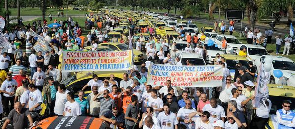 Taxistas do Rio protestam contra o aplicativo Uber - Sputnik Brasil