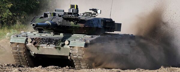 Tanque Leopard 2 durante demonstração na Alemanha (foto de arquivo) - Sputnik Brasil