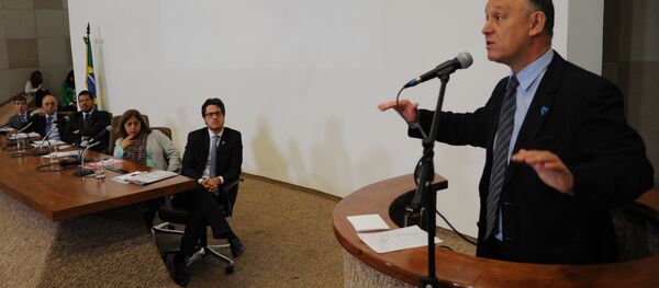 O secretário nacional de Justiça, Beto Vasconcelos, fala sobre o mais recente relatório nacional sobre tráfico de pessoas - Sputnik Brasil