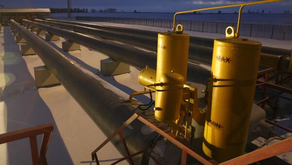 Pipelines are seen at a gas compressor station in Sudzha in Russia's Kursk region, January 11, 2009 - Sputnik Brasil