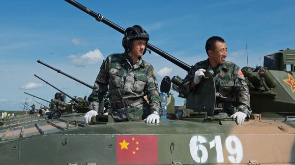 Militares das Forças Armadas da China - Sputnik Brasil