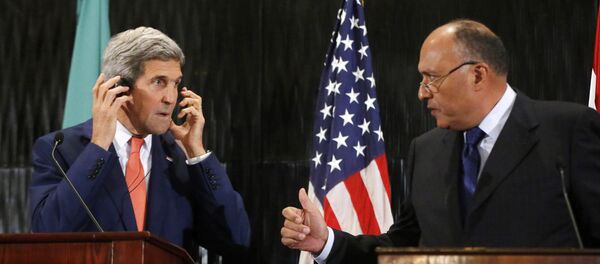 John Kerry e Sameh Shukri - Sputnik Brasil