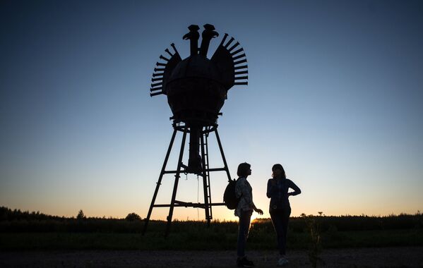 Visitantes no Festival de Arte Contemporânea - Sputnik Brasil