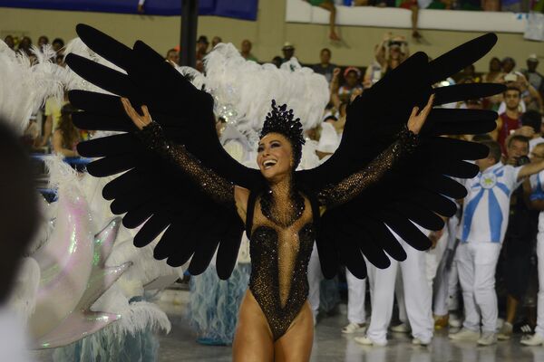 Vila Isabel levou a música clássica para o templo do samba - Sputnik Brasil