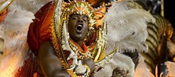 Beija-Flor mostrou uma Guiné Equatorial imponente - Sputnik Brasil