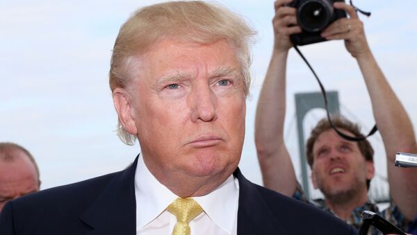 Donald Trump participa de torneio de golf no Trump Golf Links em 6 de julho de 2015 - Sputnik Brasil