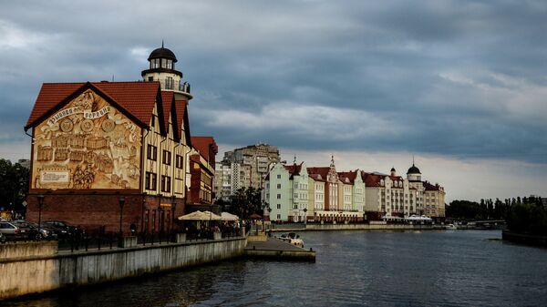 Parece que é a Alemanha, não é? Mas isto é a cidade de Kaliningrado da Rússia. È o exclave russo entre a Polónia e a Lituânia, à beira do Mar Báltico. - Sputnik Brasil