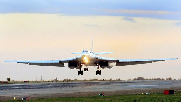 Novo bombardeiro estratégico Tu-160 Blackjack. - Sputnik Brasil