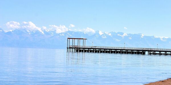 Lago Issyk Kul - Sputnik Brasil