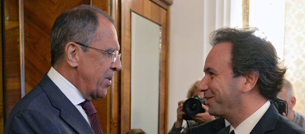 O encontro do chanceler russo, Sergei Lavrov, e o líder da Coalizão Nacional Síria, Khaled Khoja, em Moscou. 14 de agosto de 2015. - Sputnik Brasil