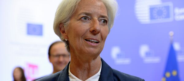 International Monetary Fund's (IMF) Managing Director Christine Lagarde talks to the media at the end of an Eurozone Summit over the Greek debt crisis in Brussels on July 13, 2015 International Monetary Fund's (IMF) Managing Director Christine Lagarde talks to the media at the end of an Eurozone Summit over the Greek debt crisis in Brussels on July 13, 2015 - Sputnik Brasil