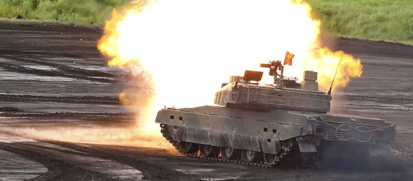 Tanque durante exercícios militares no Japão Tanque durante exercícios militares no Japão - Sputnik Brasil