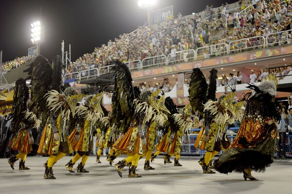 São Clemente lembrou o homem que mudou o Carnaval carioca - Sputnik Brasil