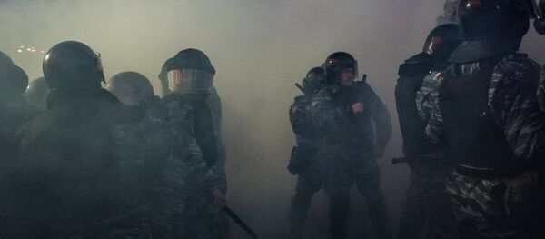 Soldados da polícia de choque Berkut - Sputnik Brasil